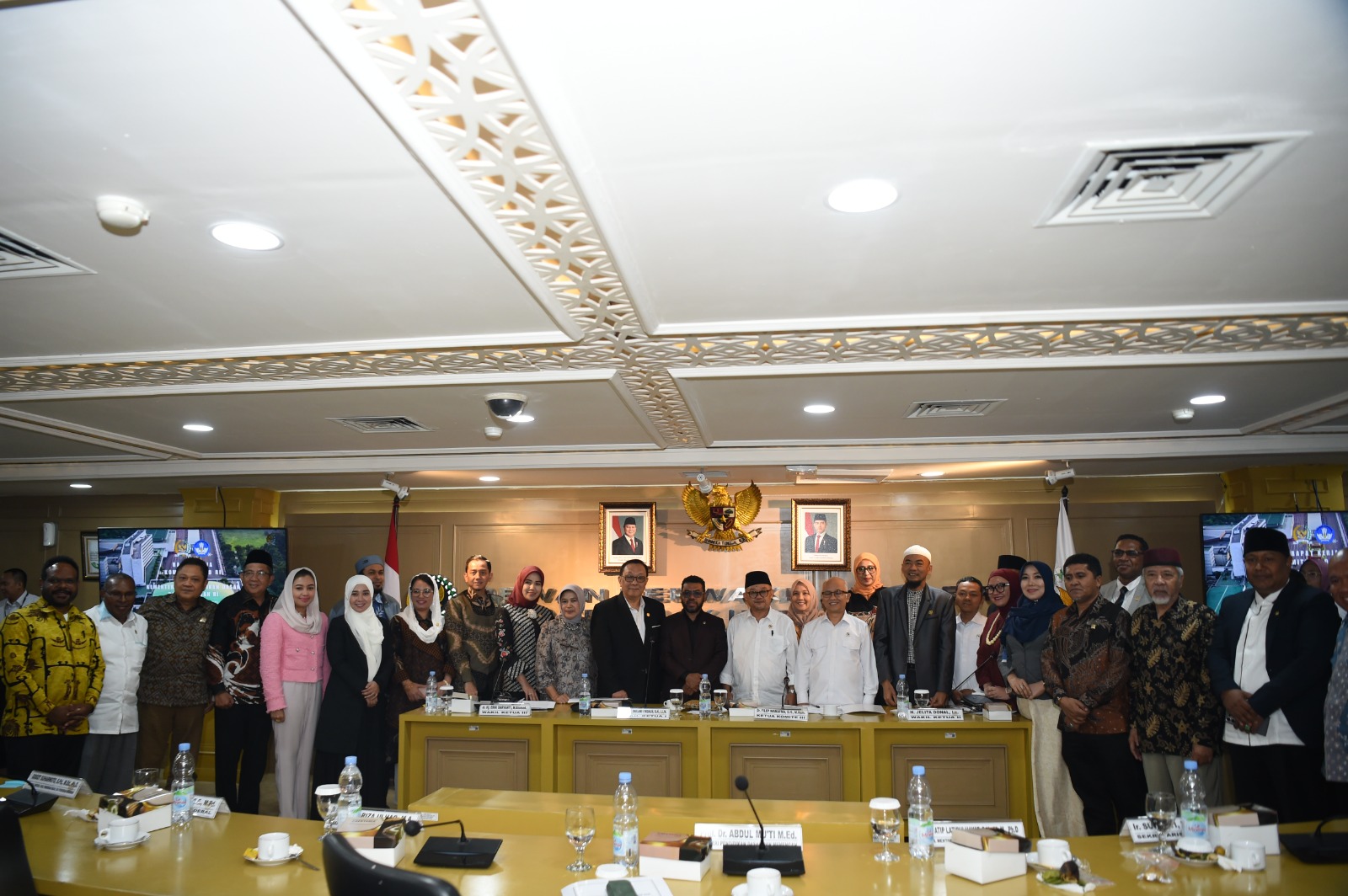 Percepat Kebijakan Kesejahteraan Guru: Transfer TPG dan Bantuan untuk Guru Honorer